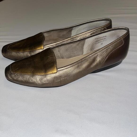 Enzo Angiolini Vintage Women's Metallic Leather Loafer Flats Size 9 Bronze Gold - Picture 3 of 7